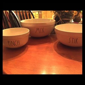 Rae Dunn mixing bowls